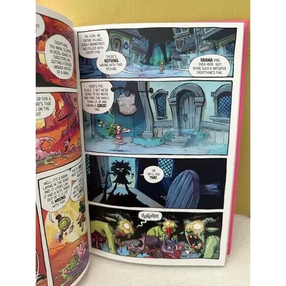 I Hate Fairyland Book One Skottie Young HC Deluxe Includes Variant Covers Script - Picture 5 of 16